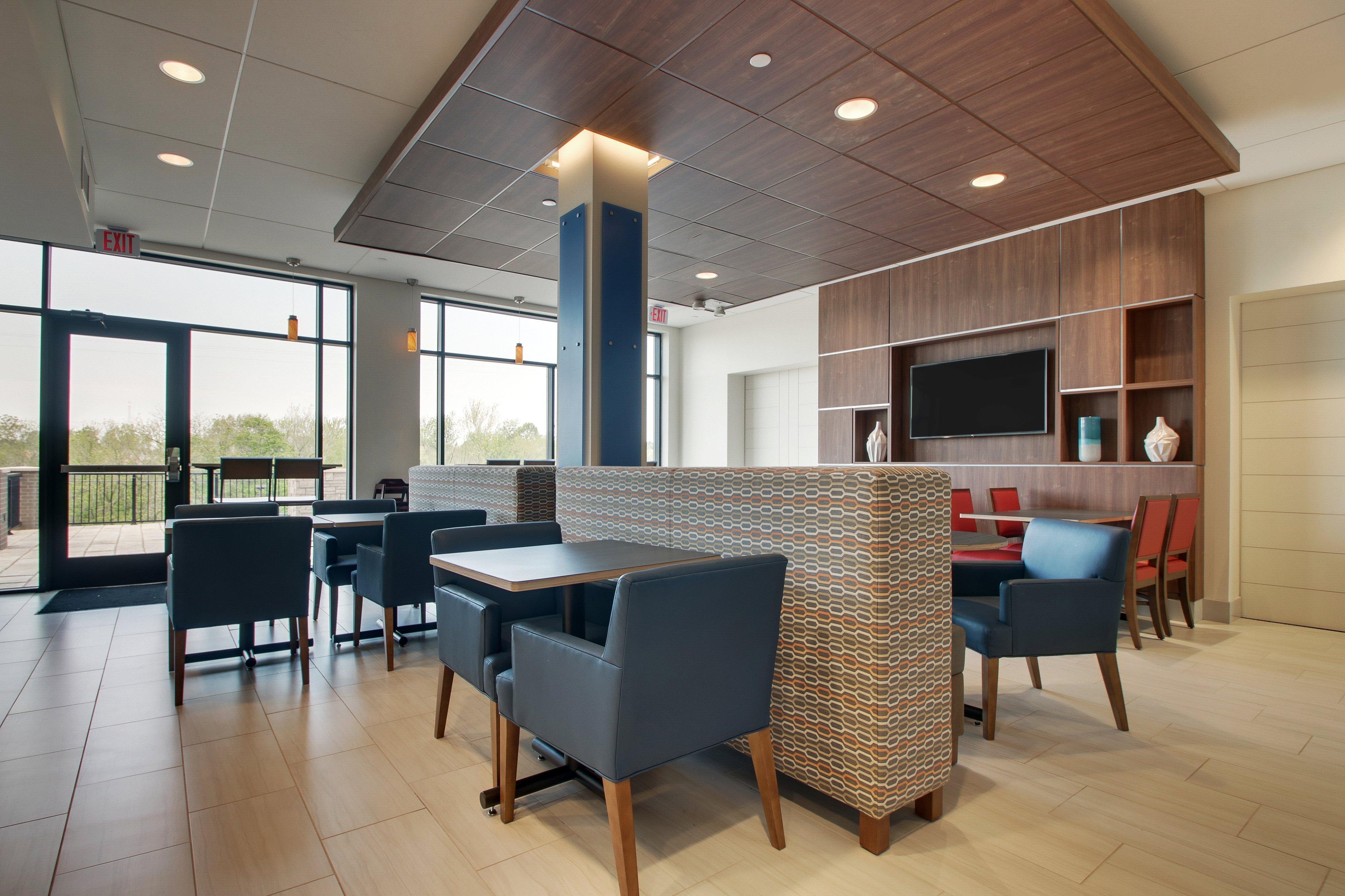 Holiday Inn Express & Suites - Elizabethtown North By Ihg Exterior foto